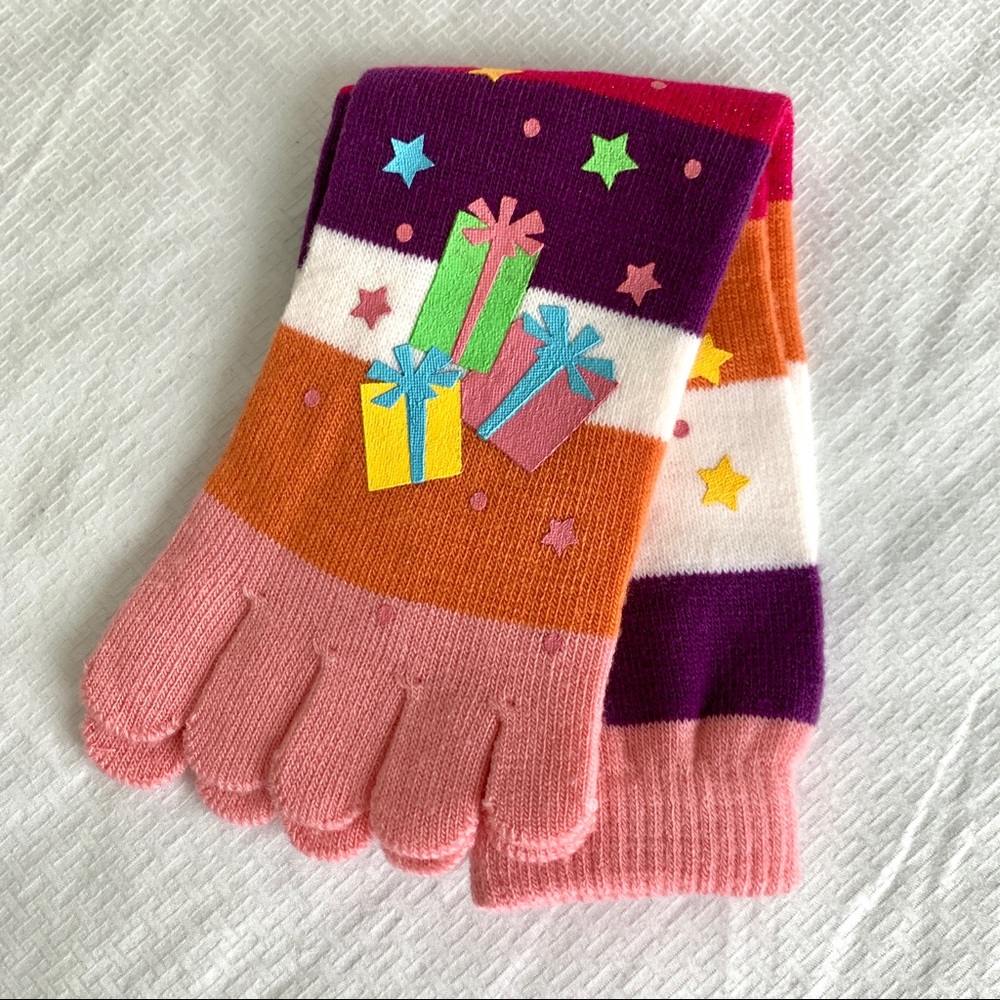 🆕 Socks With Individual Toes - Picture 3 of 14